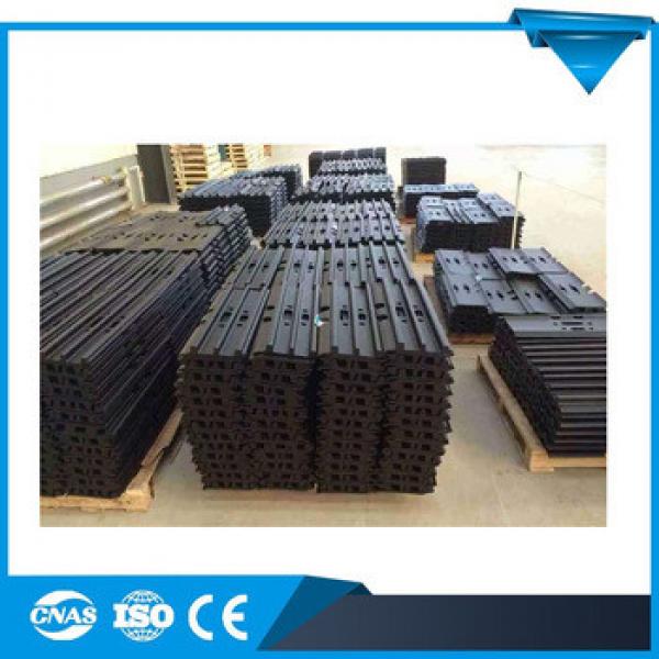 High Quality PC230 Excavator Undercarriage Parts Track Shoes Excavator Steel Track Shoe Assy pc450-8 208-32-61310 Track Shoe #1 image