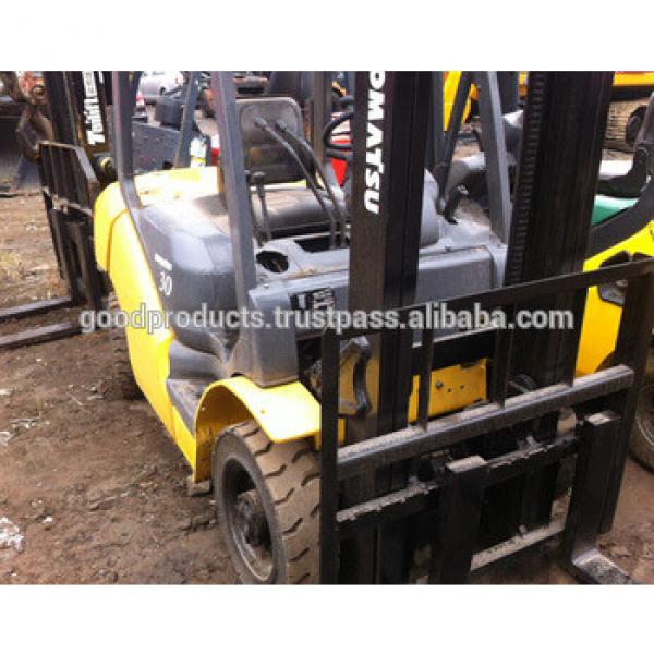 Used Komatsu forklift 3ton with 3 stage fd30T-17 , located in shanghai #1 image